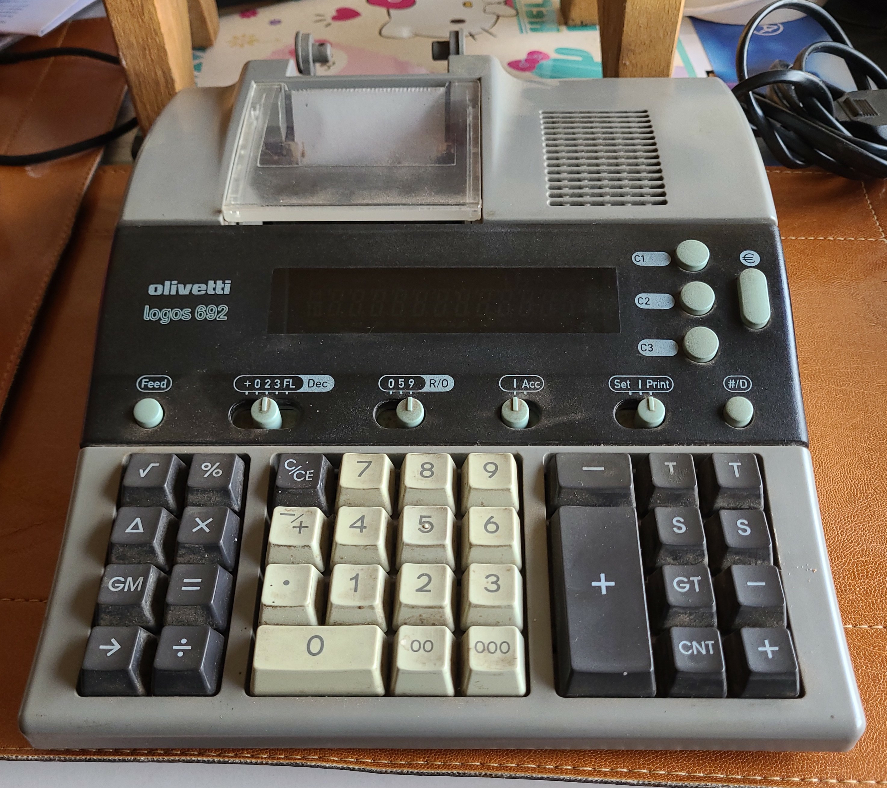 olivetti logos 692